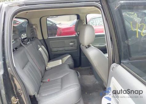 2005 Dodge Dakota Laramie z USA, uszkodzony, nr VIN 1D7HW58N55S161413